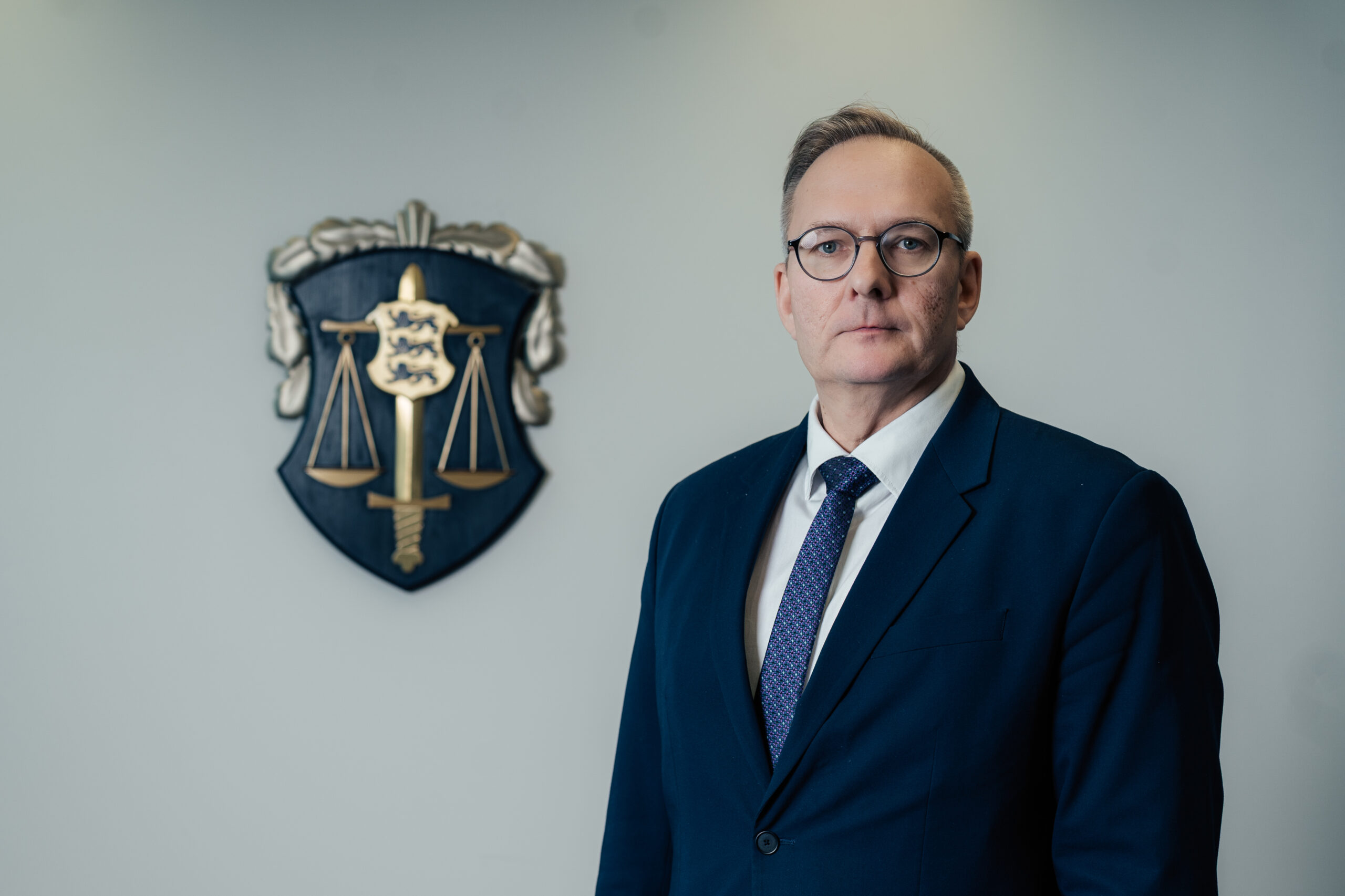 Ettevõtte ametifotod – miks need on olulised? 11 Ametifoto prokuratuur